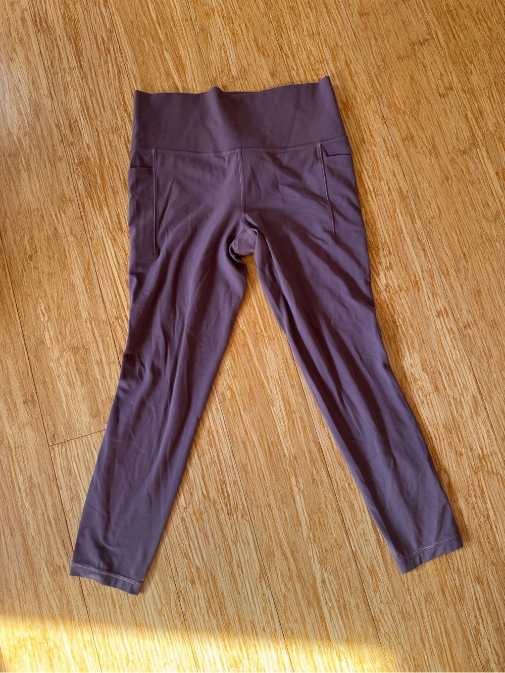 Women’s mauve High-Waist Active Leggings